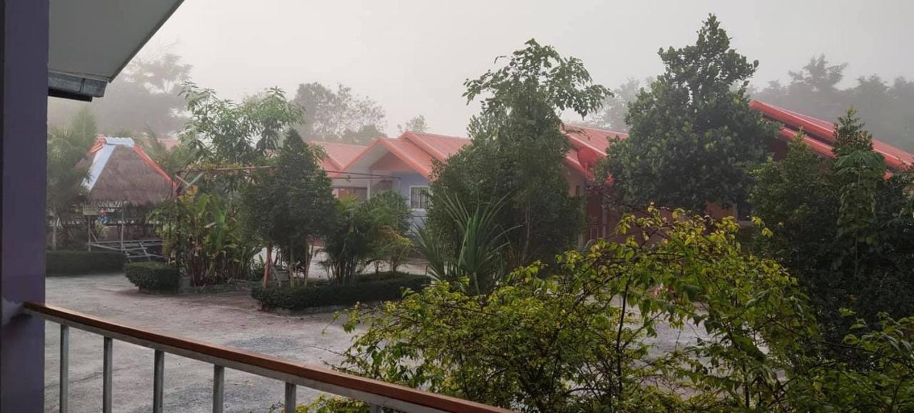 อวบอิ๋มรีสอร์ท #ที่พักภูกระดึง Ban Nong Tum Eksteriør billede
